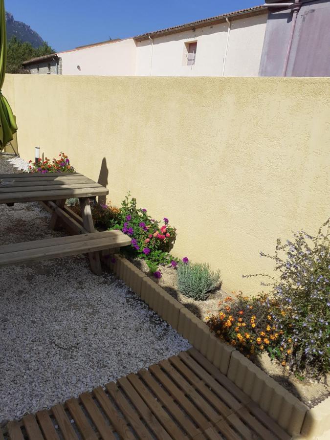 Studio Les Trois Chemins Cucugnan Exterior foto